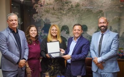 Prefeito Rodrigo Neves é homenageado por avanços na segurança pública em Niterói